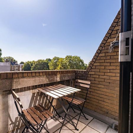 Luxury 3 Bedroom Flat With Balcony In Westbourne Park Londra Esterno foto